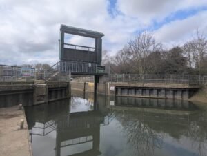 Irthlingborough Lock - Waterways